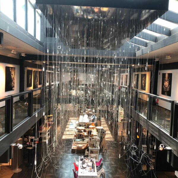 d4323170-9f97-49c9-9cbf-6fb768bdfebf